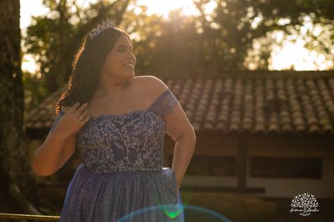 ensaio 15 anos - fotografia debutante - fotos 15 anos Pelotas - ensaio debutante Parque Stone Land - pôr do sol fotos debutante - fotografia espontânea - ensaio externo 15 anos - fotógrafos em Pelotas - Antonio Rocha Fotografias - vestido de 15'