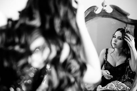 cliques 15 anos - festa de debutante - ensaio pré-festa - Quinta Dom Manuel - Essence Beauty - valsa com o pai - dança com as amigas - pista de dança - confetes coloridos - parabéns 15 anos - fotografia de debutante - Antonio Rocha Fotografias - Pelotas'