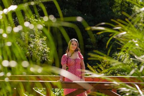 ensaio 15 anos - ensaio pré-festa - debutante - fotos 15 anos - ensaio ao ar livre - fotografia de debutante - fotografia 15 anos - vestido da valsa - vestido de recepção - fotografia profissional - fotógrafo Pelotas - Antonio Rocha Fotografias - pré 15'