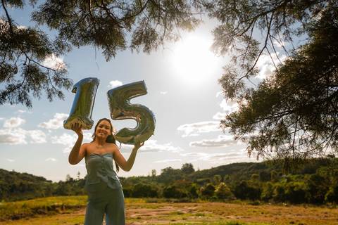 ensaio 15 anos - ensaio pré-festa - debutante - fotos 15 anos - ensaio ao ar livre - fotografia de debutante - fotografia 15 anos - vestido da valsa - vestido de recepção - fotografia profissional - fotógrafo Pelotas - Antonio Rocha Fotografias - pré 15'