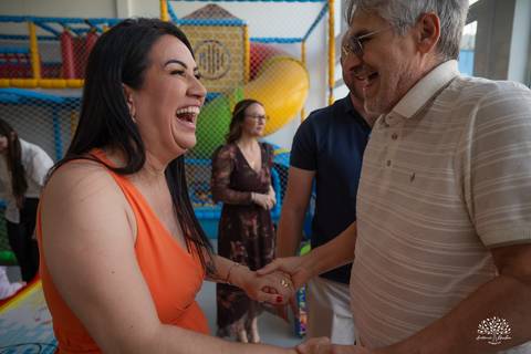 aniversario infantil - fotografia infantil - fotografo de criancas - casa de alice - bolinha de sabao - animacao infantil - parabens emocionante - abelinha - fotografias espontaneas - antonio rocha fotografias - Estevan 2 anos - cacau fest chocolates'