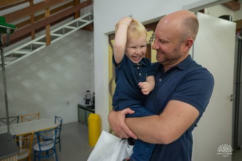 aniversario infantil - fotografia infantil - fotografo de criancas - casa de alice - bolinha de sabao - animacao infantil - parabens emocionante - abelinha - fotografias espontaneas - antonio rocha fotografias - Estevan 2 anos - cacau fest chocolates'