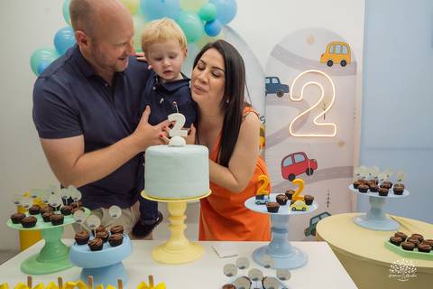 aniversario infantil - fotografia infantil - fotografo de criancas - casa de alice - bolinha de sabao - animacao infantil - parabens emocionante - abelinha - fotografias espontaneas - antonio rocha fotografias - Estevan 2 anos - cacau fest chocolates'