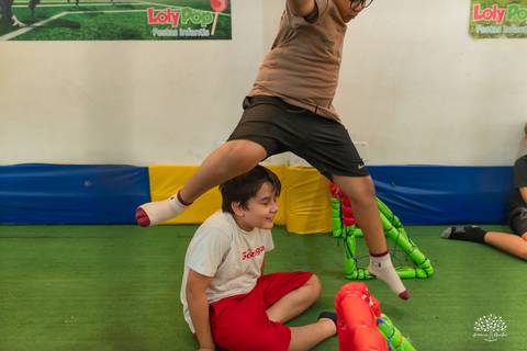 Brincadeira cheia de energia'