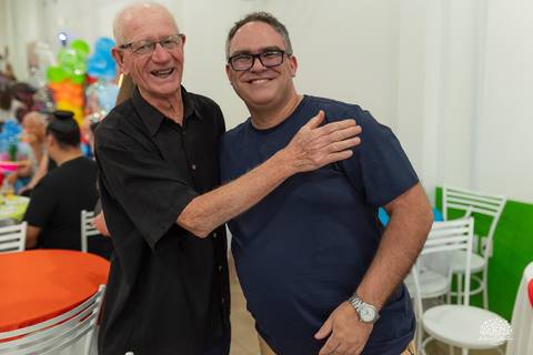 Encontro especial com familiar'