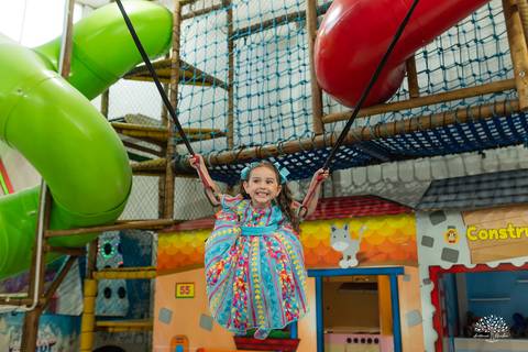 fotografia infantil - aniversário infantil - festa de criança - memórias da infância - fotógrafo de família - decoração festa infantil - parabéns - crianças brincando - fotografia documental – antonio rocha fotografias – pelotas – tio guigui'