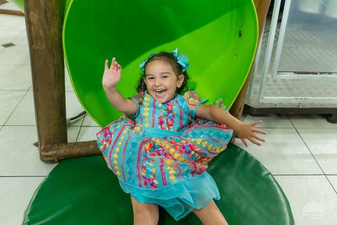 fotografia infantil - aniversário infantil - festa de criança - memórias da infância - fotógrafo de família - decoração festa infantil - parabéns - crianças brincando - fotografia documental – antonio rocha fotografias – pelotas – tio guigui'