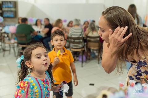 fotografia infantil - aniversário infantil - festa de criança - memórias da infância - fotógrafo de família - decoração festa infantil - parabéns - crianças brincando - fotografia documental – antonio rocha fotografias – pelotas – tio guigui'
