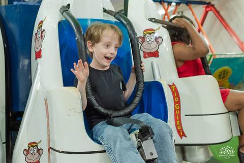 fotografia infantil - aniversário infantil - festa de criança - memórias da infância - fotógrafo de família - decoração festa infantil - parabéns - crianças brincando - fotografia documental – antonio rocha fotografias – pelotas – tio guigui'