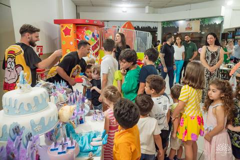 fotografia infantil - aniversário infantil - festa de criança - memórias da infância - fotógrafo de família - decoração festa infantil - parabéns - crianças brincando - fotografia documental – antonio rocha fotografias – pelotas – tio guigui'