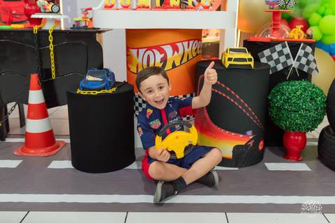 fotografia infantil - festa infantil - aniversário infantil - fotógrafo em pelotas  - fotografia de família - arte e riso - infância feliz - antonio rocha fotografias - festa de criança - hot whells - roxito - chuva de neve - parabens gaúcho - pelotas'