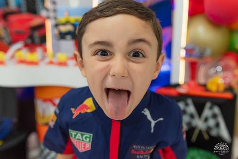 fotografia infantil - festa infantil - aniversário infantil - fotógrafo em pelotas  - fotografia de família - arte e riso - infância feliz - antonio rocha fotografias - festa de criança - hot whells - roxito - chuva de neve - parabens gaúcho - pelotas'