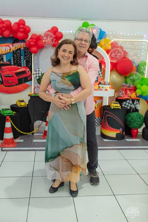 fotografia infantil - festa infantil - aniversário infantil - fotógrafo em pelotas  - fotografia de família - arte e riso - infância feliz - antonio rocha fotografias - festa de criança - hot whells - roxito - chuva de neve - parabens gaúcho - pelotas'