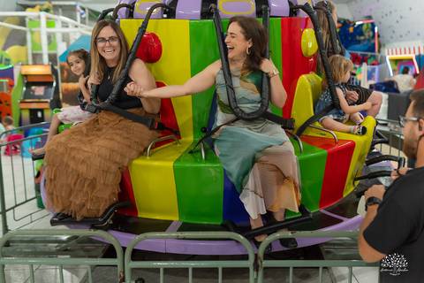 fotografia infantil - festa infantil - aniversário infantil - fotógrafo em pelotas  - fotografia de família - arte e riso - infância feliz - antonio rocha fotografias - festa de criança - hot whells - roxito - chuva de neve - parabens gaúcho - pelotas'