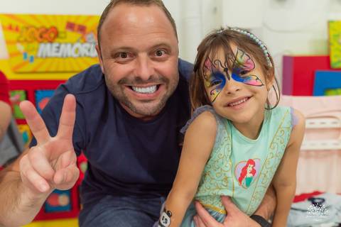 fotografia infantil - festa infantil - aniversário infantil - fotógrafo em pelotas  - fotografia de família - arte e riso - infância feliz - antonio rocha fotografias - festa de criança - hot whells - roxito - chuva de neve - parabens gaúcho - pelotas'