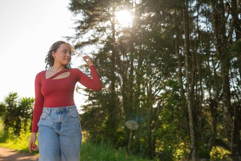 ensaio de 15 anos - fotografia debutante - ensaio feminino - fotografia autoral - ensaio ao ar livre - ensaio em vinícola - Vinícola Nardello - fotografia de 15 anos - debutante com personalidade - fotógrafo de 15 anos - book dos 15 anos - ensaio externo'