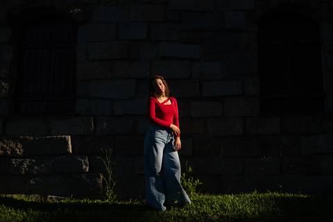 ensaio de 15 anos - fotografia debutante - ensaio feminino - fotografia autoral - ensaio ao ar livre - ensaio em vinícola - Vinícola Nardello - fotografia de 15 anos - debutante com personalidade - fotógrafo de 15 anos - book dos 15 anos - ensaio externo'