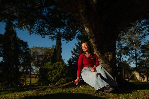 ensaio de 15 anos - fotografia debutante - ensaio feminino - fotografia autoral - ensaio ao ar livre - ensaio em vinícola - Vinícola Nardello - fotografia de 15 anos - debutante com personalidade - fotógrafo de 15 anos - book dos 15 anos - ensaio externo'