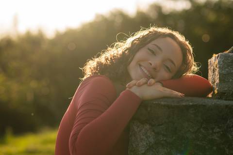 ensaio de 15 anos - fotografia debutante - ensaio feminino - fotografia autoral - ensaio ao ar livre - ensaio em vinícola - Vinícola Nardello - fotografia de 15 anos - debutante com personalidade - fotógrafo de 15 anos - book dos 15 anos - ensaio externo'