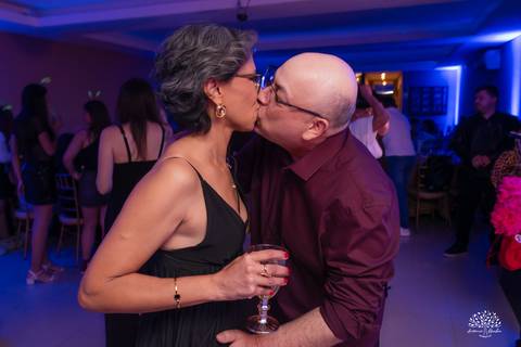 Beijo dos pais da debutante'