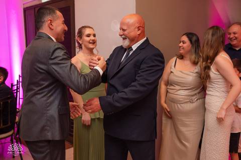 15 anos - debutante - festa de 15 - Diulya - família - celebração - valsa - pista de dança - making of - memórias - fotografia – san sebastian – pelotas – antonio rocha fotografias - aniversário 15 anos - abertura da pista de dança - vestido de 15 anos'