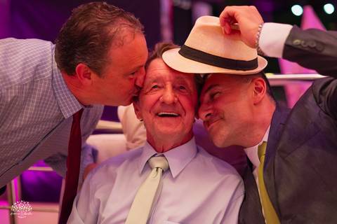 15 anos - debutante - festa de 15 - Diulya - família - celebração - valsa - pista de dança - making of - memórias - fotografia – san sebastian – pelotas – antonio rocha fotografias - aniversário 15 anos - abertura da pista de dança - vestido de 15 anos'