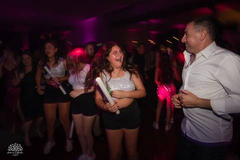 15 anos - debutante - festa de 15 - Diulya - família - celebração - valsa - pista de dança - making of - memórias - fotografia – san sebastian – pelotas – antonio rocha fotografias - aniversário 15 anos - abertura da pista de dança - vestido de 15 anos'