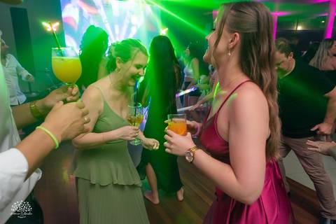 15 anos - debutante - festa de 15 - Diulya - família - celebração - valsa - pista de dança - making of - memórias - fotografia – san sebastian – pelotas – antonio rocha fotografias - aniversário 15 anos - abertura da pista de dança - vestido de 15 anos'