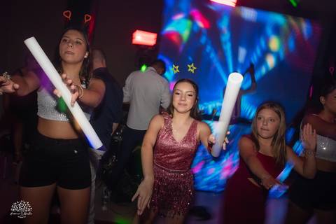 15 anos - debutante - festa de 15 - Diulya - família - celebração - valsa - pista de dança - making of - memórias - fotografia – san sebastian – pelotas – antonio rocha fotografias - aniversário 15 anos - abertura da pista de dança - vestido de 15 anos'