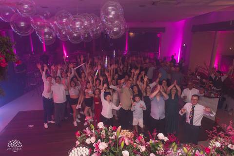 15 anos - debutante - festa de 15 - Diulya - família - celebração - valsa - pista de dança - making of - memórias - fotografia – san sebastian – pelotas – antonio rocha fotografias - aniversário 15 anos - abertura da pista de dança - vestido de 15 anos'