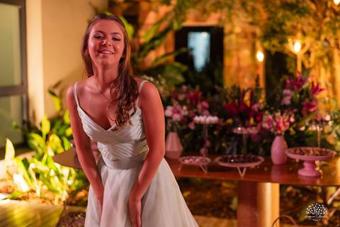 vestido de 15 anos - espaço vida - os saraivas - banda retroverso - flores'