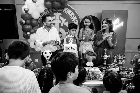 fotógrafo de festa infantil em Pelotas - fotografia infantil Pelotas - fotógrafo infantil Pelotas - aniversário infantil - festa de 5 anos - fotógrafo de aniversário - fotografia espontânea - festa infantil RS - patrimônio emocional - fotógrafo de criança'