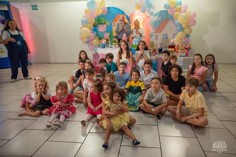 fotógrafo de festa infantil Pelotas - fotografia infantil Pelotas - festa da Peppa Pig - Cliff Kids Pelotas - fotógrafo infantil RS - fotografia de aniversário infantil - fotos espontâneas - infância - patrimônio emocional - fotógrafo de crianças Pelotas'