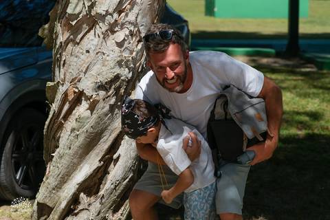 fotógrafo de festa infantil em Pelotas, fotografia infantil, aniversário de 6 anos, festa ao ar livre, Clube Caça e Pesca Pelotas, fotógrafo infantil RS, fotografia espontânea, futebol de sabão, bexiga d'água, infância, aniversário infantil, Antonio Rocha'