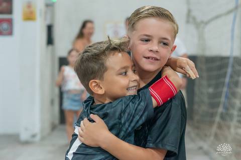aniversário infantil - 7 anos - futebol infantil - camisa 7 - festa temática futebol - fotografia infantil – arena tio Guigui - festa na quadra - fotógrafo de festa infantil - patrimônio emocional - fotografia de aniversário - champions league - bolo'