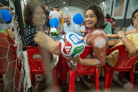 aniversário infantil - 7 anos - futebol infantil - camisa 7 - festa temática futebol - fotografia infantil – arena tio Guigui - festa na quadra - fotógrafo de festa infantil - patrimônio emocional - fotografia de aniversário - champions league - bolo'