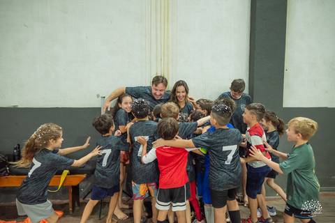aniversário infantil - 7 anos - futebol infantil - camisa 7 - festa temática futebol - fotografia infantil – arena tio Guigui - festa na quadra - fotógrafo de festa infantil - patrimônio emocional - fotografia de aniversário - champions league - bolo'