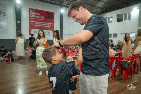 aniversário infantil - 7 anos - futebol infantil - camisa 7 - festa temática futebol - fotografia infantil – arena tio Guigui - festa na quadra - fotógrafo de festa infantil - patrimônio emocional - fotografia de aniversário - champions league - bolo'