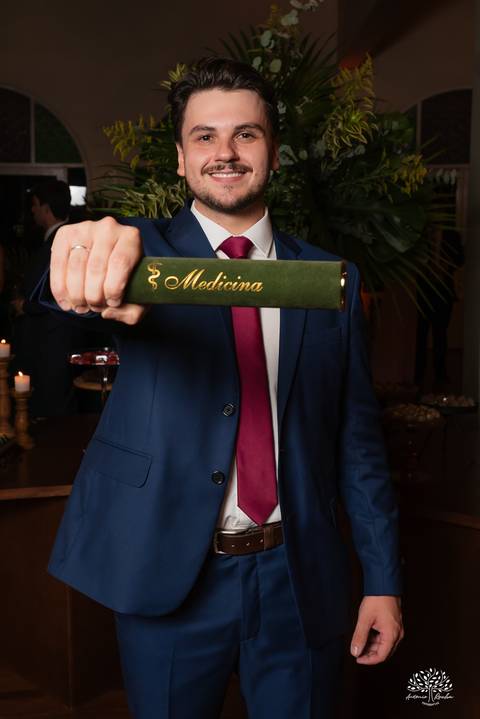 recepção de formatura medicina - festa formatura ucpel - centro português pelotas - fotógrafo formatura pelotas - decoração recepção formatura - chegada do formando - pista de dança formatura - brinde medicina - antonio rocha fotografias - fenadoce'