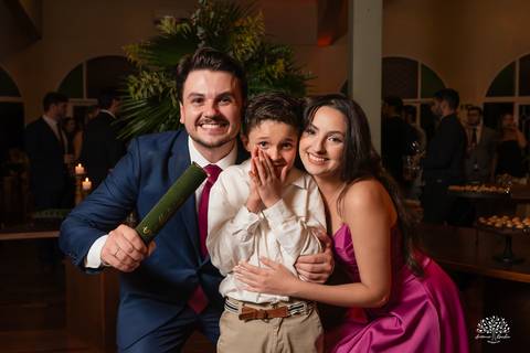 recepção de formatura medicina - festa formatura ucpel - centro português pelotas - fotógrafo formatura pelotas - decoração recepção formatura - chegada do formando - pista de dança formatura - brinde medicina - antonio rocha fotografias - fenadoce'