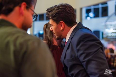 recepção de formatura medicina - festa formatura ucpel - centro português pelotas - fotógrafo formatura pelotas - decoração recepção formatura - chegada do formando - pista de dança formatura - brinde medicina - antonio rocha fotografias - fenadoce'