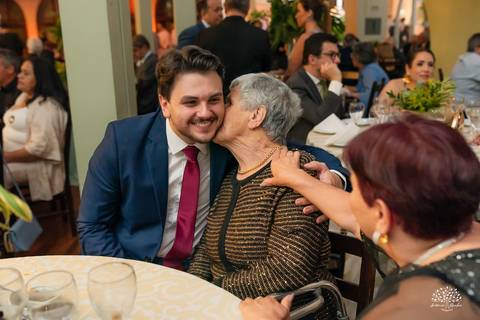 recepção de formatura medicina - festa formatura ucpel - centro português pelotas - fotógrafo formatura pelotas - decoração recepção formatura - chegada do formando - pista de dança formatura - brinde medicina - antonio rocha fotografias - fenadoce'