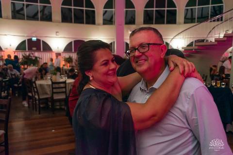 recepção de formatura medicina - festa formatura ucpel - centro português pelotas - fotógrafo formatura pelotas - decoração recepção formatura - chegada do formando - pista de dança formatura - brinde medicina - antonio rocha fotografias - fenadoce'