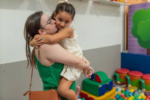 Manu 8 anos - Ana 6 anos - aniversário infantil - festa infantil - fotografia de família - fotografia de aniversário - capivara - Stitch - irmãs - infância - alegria - memórias - Antonio Rocha Fotografias - Cliff Kids - Ariadne - Dine - pelotas - heroi'