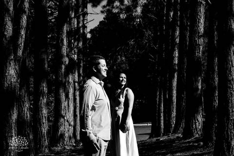 ensaio pre wedding - fotografia de casamento - ensaio de casal - momento do sim - amor e conexão - fotografia natural - chácara - ensaio ao ar livre - expectativa casamento - noivos - memórias afetivas - fotógrafo de casamento - pré wedding - Antonio e Re'