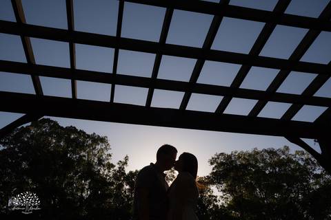 ensaio pre wedding - fotografia de casamento - ensaio de casal - momento do sim - amor e conexão - fotografia natural - chácara - ensaio ao ar livre - expectativa casamento - noivos - memórias afetivas - fotógrafo de casamento - pré wedding - Antonio e Re'