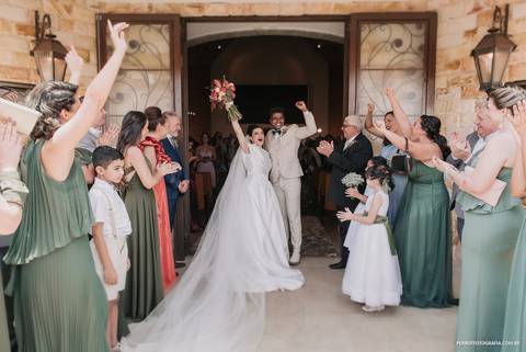 saida alegre animada noivos casamento domingo manha matutino maringa unicesumar'