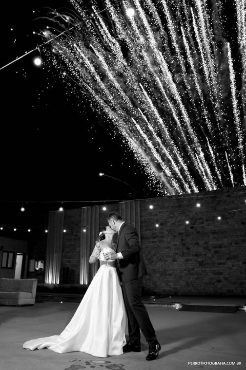 casamento com fogos'