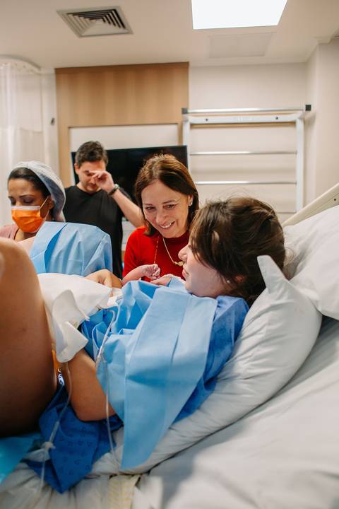 parto natural albert einstein
'