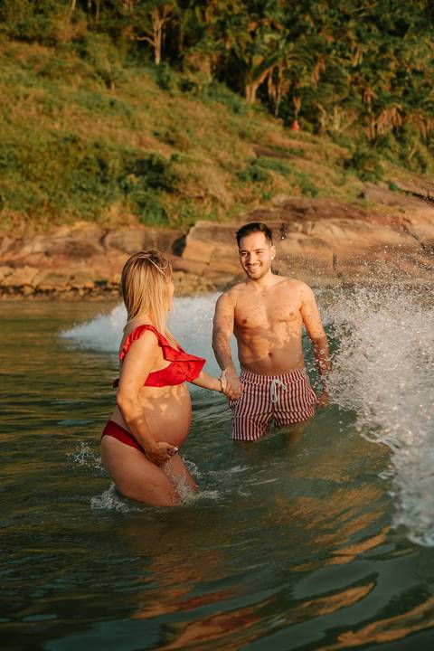ensaio gestante praia e estudio santos e guaruja
'